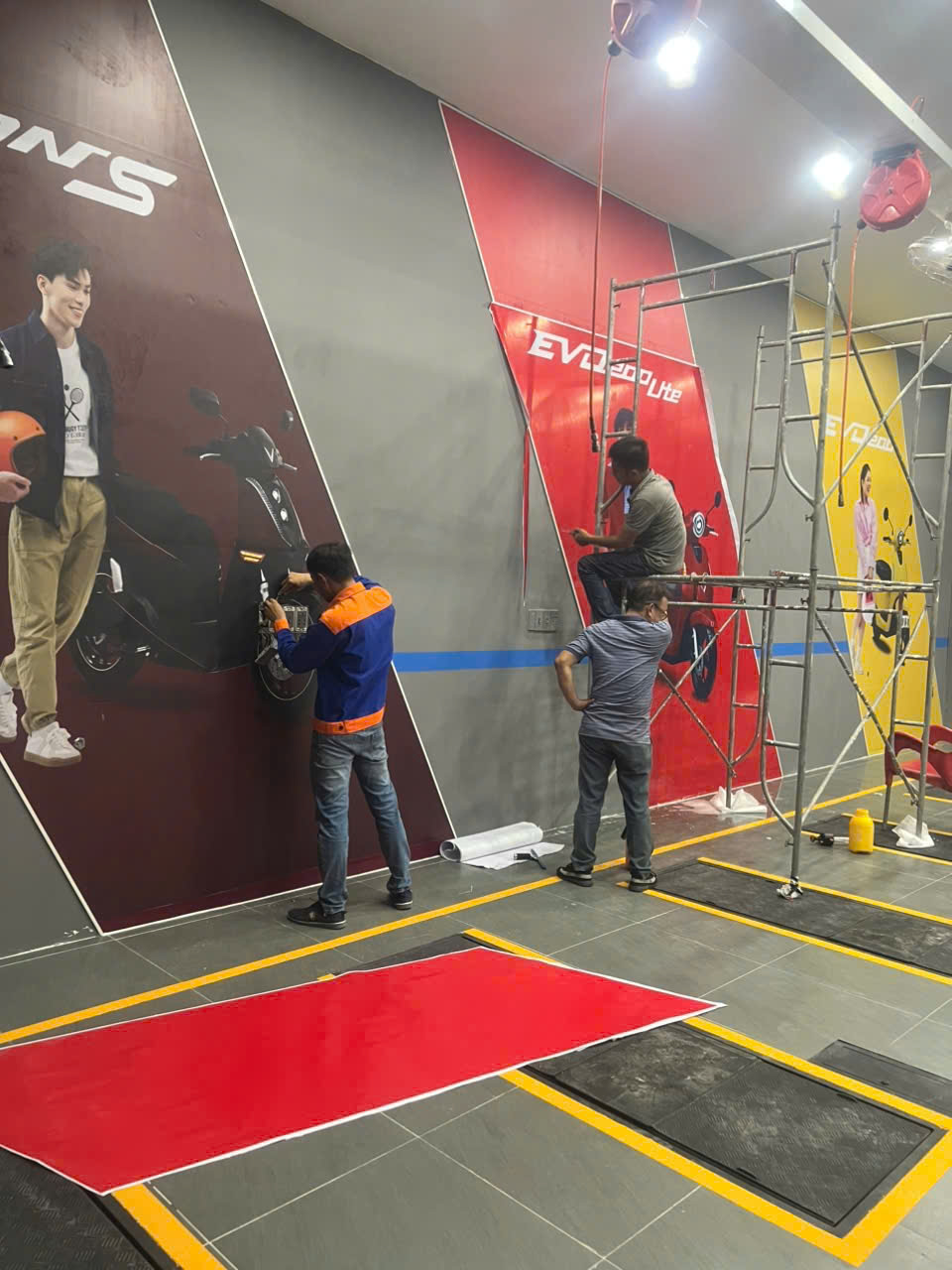 Thi công Dán Decal, PP