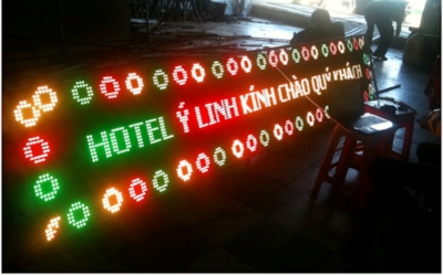 Hộp đèn Ma Trận